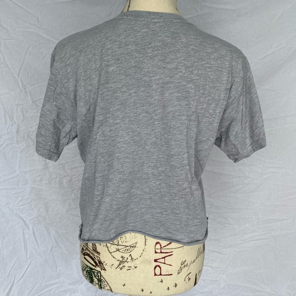 Gray t-shirt - Picture 2 of 2